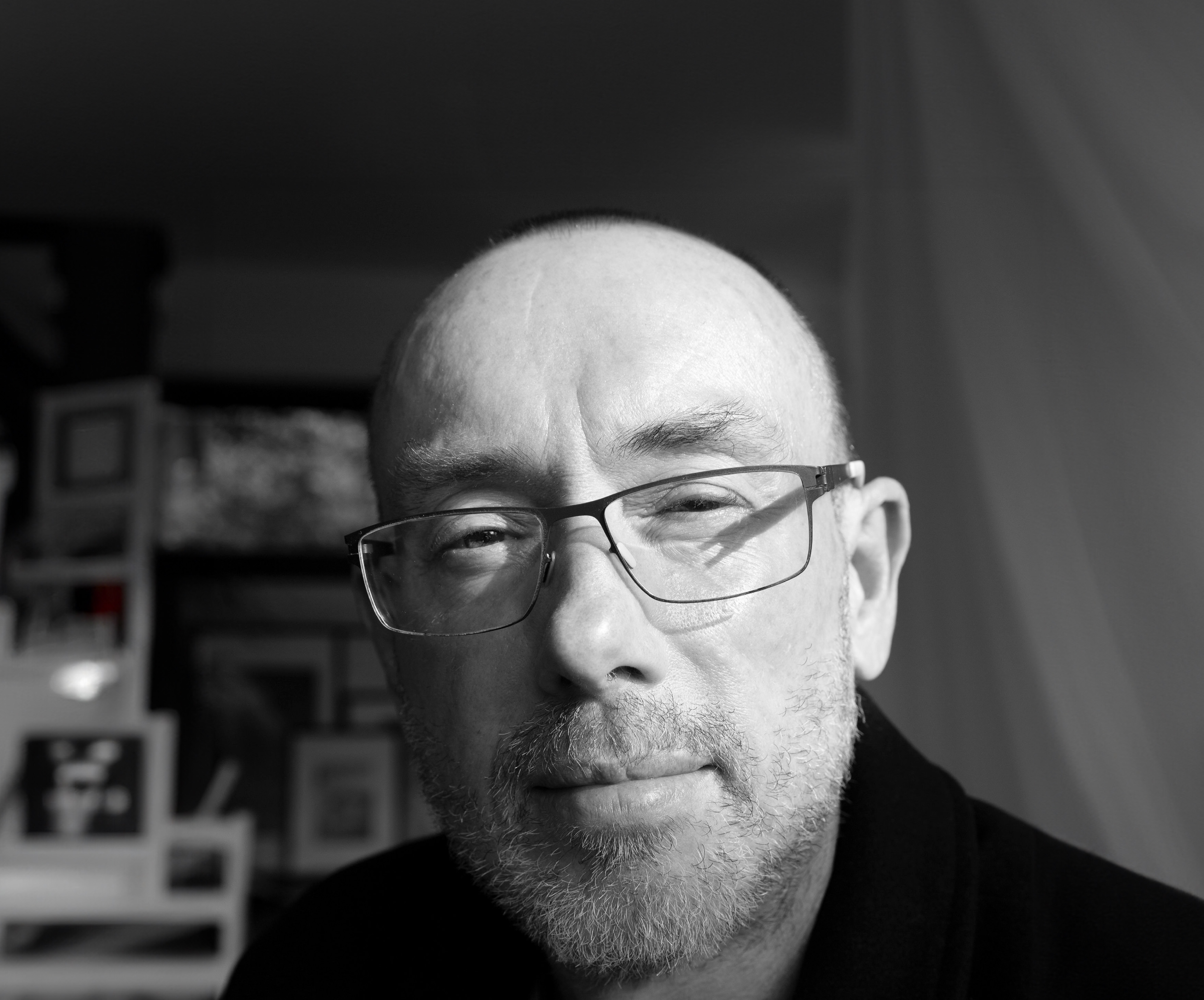 Nigel Featherstone author black and white headshot