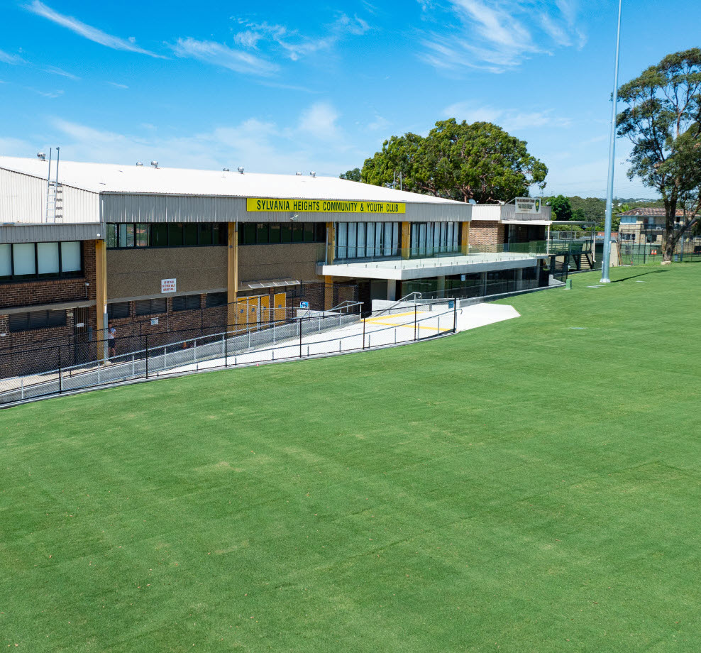 Improved frontage access to clubhouse