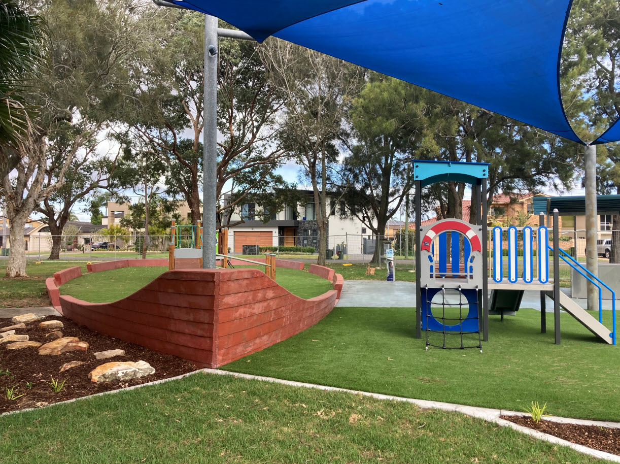 Boat outline with playground elements