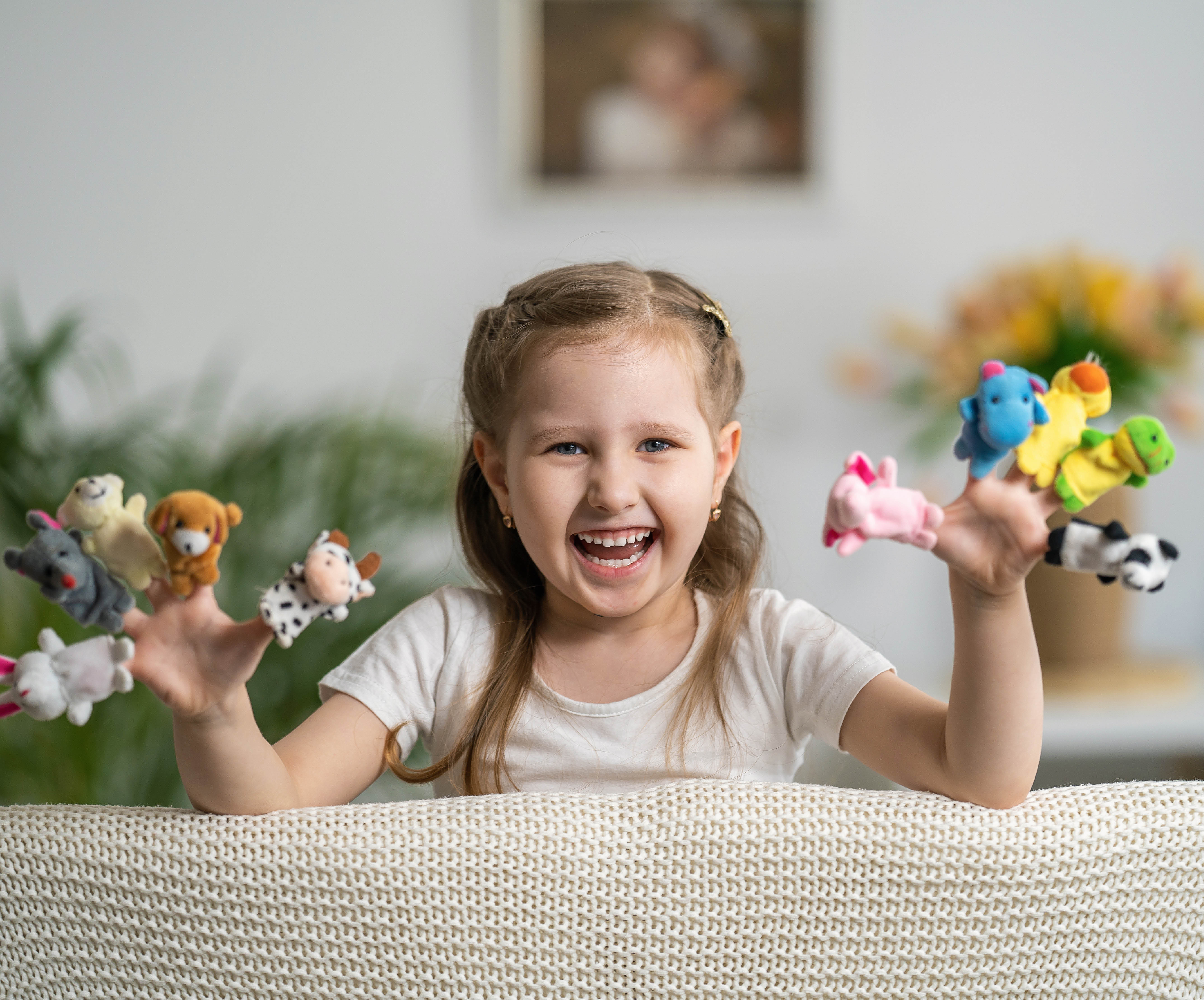 Swoop into Sutherland Library for an Animal Tales storytime these school holidays. No bookings needed; just drop in.